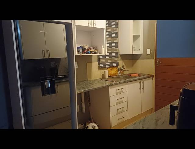 3 BEDROOM FREEHOLD FOR SALE IN SKY CITY